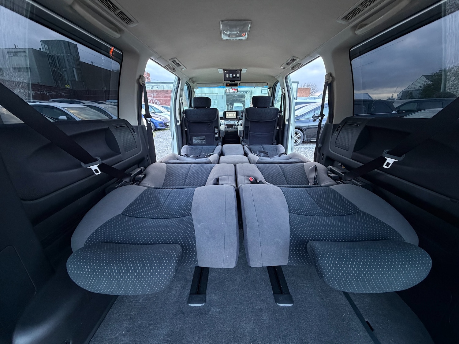 Used Nissan Elgrand 2007 for sale - 76547451: Photo 29