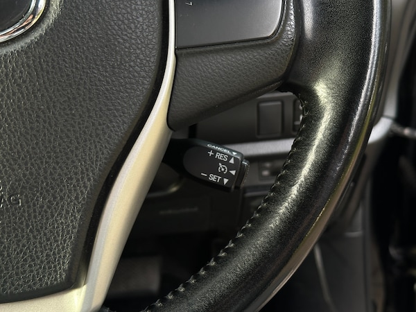 Used Toyota Voxy 2018 for sale - 76092275: Photo 28