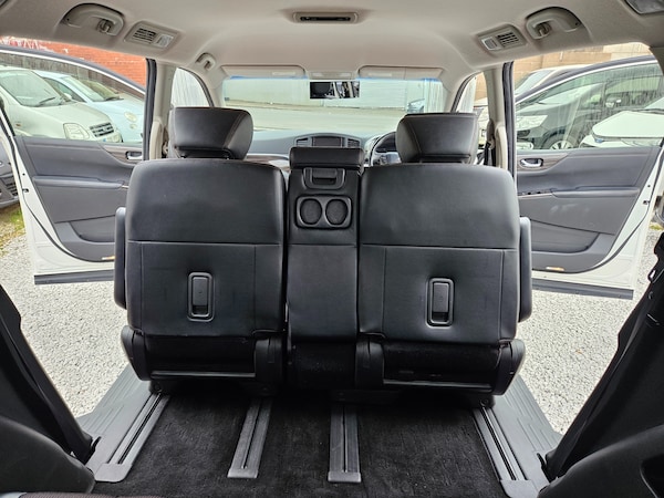 Used Nissan Elgrand 2016 for sale - 70960949: Photo 29