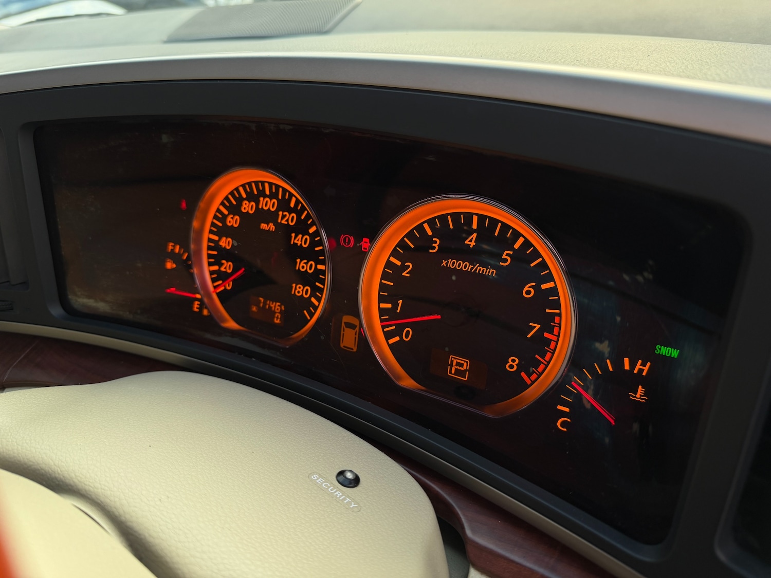 Used Nissan Elgrand 2006 for sale - 76545501: Photo 35