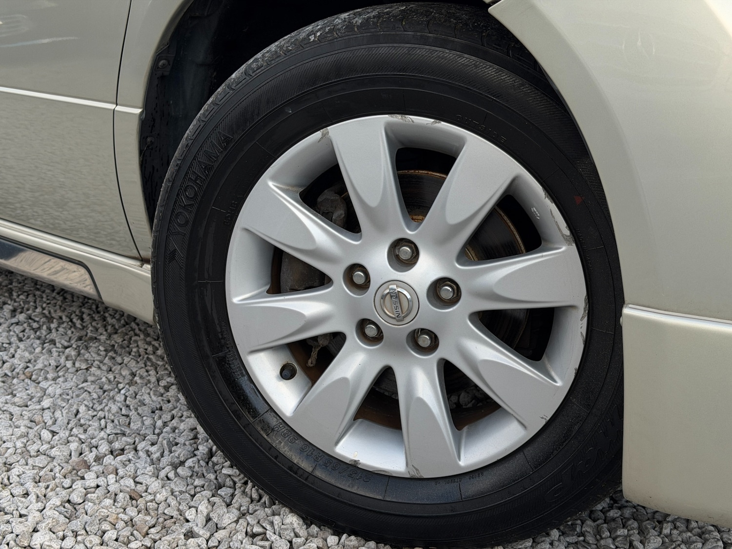 Used Nissan Elgrand 2006 for sale - 76545501: Photo 38