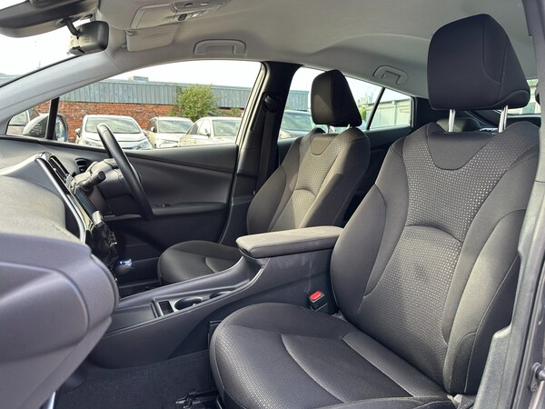 Used Toyota Prius 2020 for sale - 75207922: Photo 12