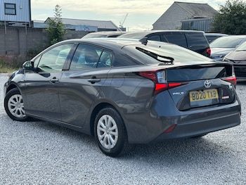 Used Toyota Prius 2020 for sale - 75207922: Photo