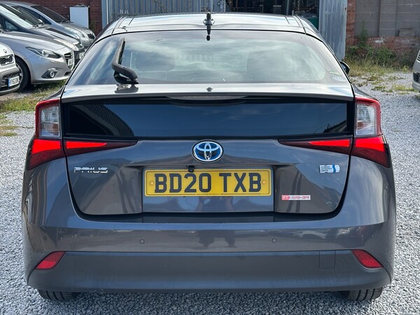 Used Toyota Prius 2020 for sale - 75207922: Photo 6