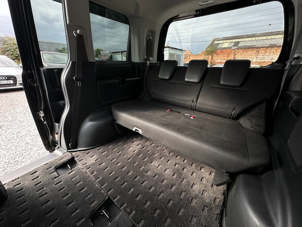Used Honda Stepwagon 2013 for sale - 75370006: Photo 21