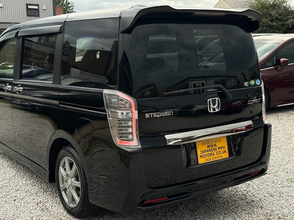 Used Honda Stepwagon 2013 for sale - 75370006: Photo 39