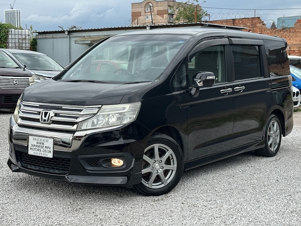 Used Honda Stepwagon 2013 for sale - 75370006: Photo 4