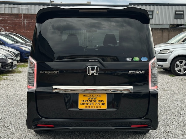 Used Honda Stepwagon 2013 for sale - 75370006: Photo 8