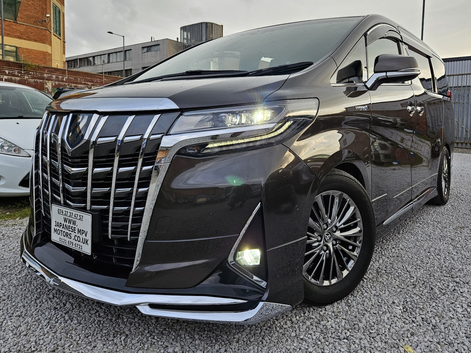 Used Toyota Alphard 2020 for sale - 76614814: Photo 1