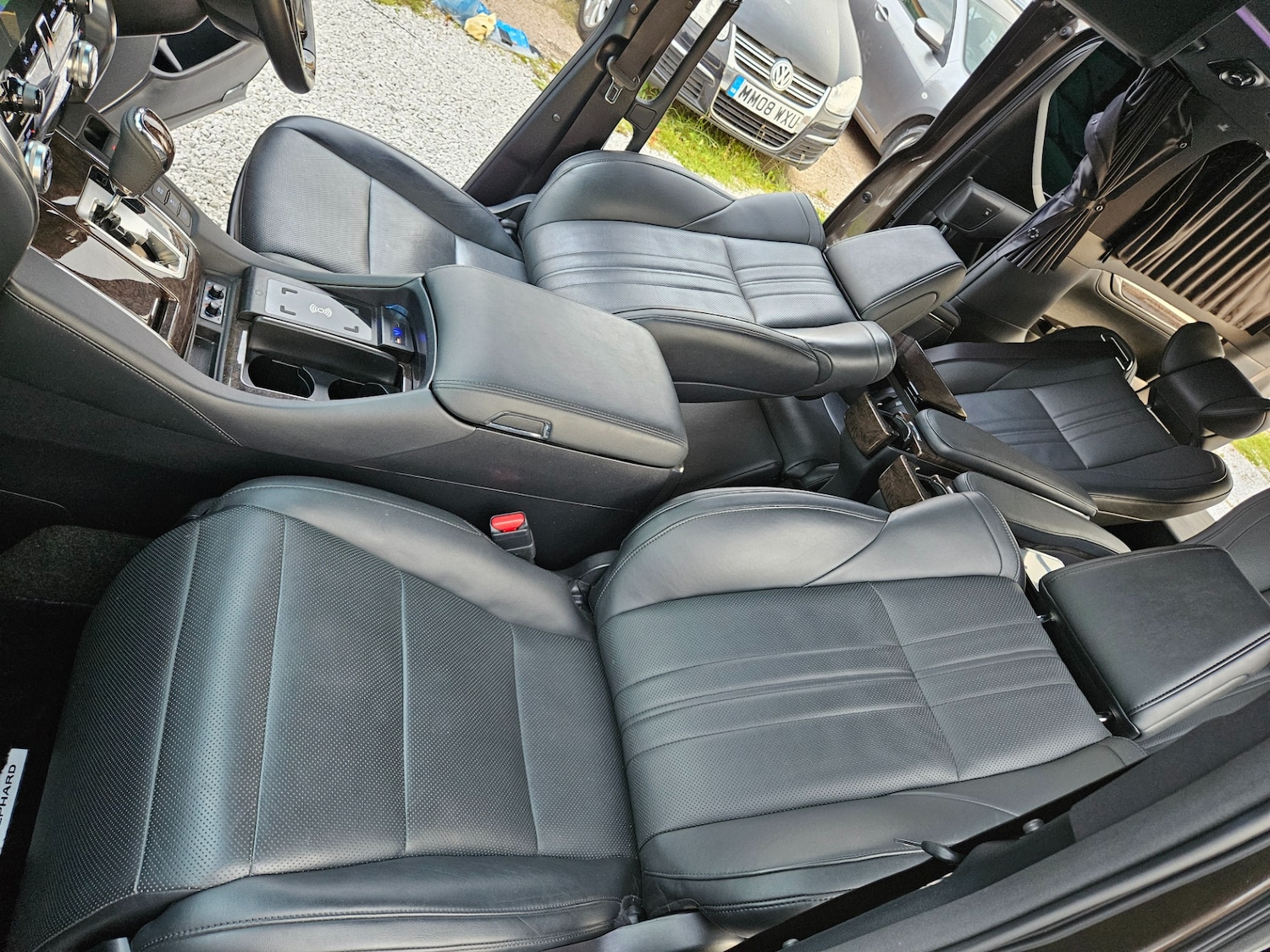 Used Toyota Alphard 2020 for sale - 76614814: Photo 29