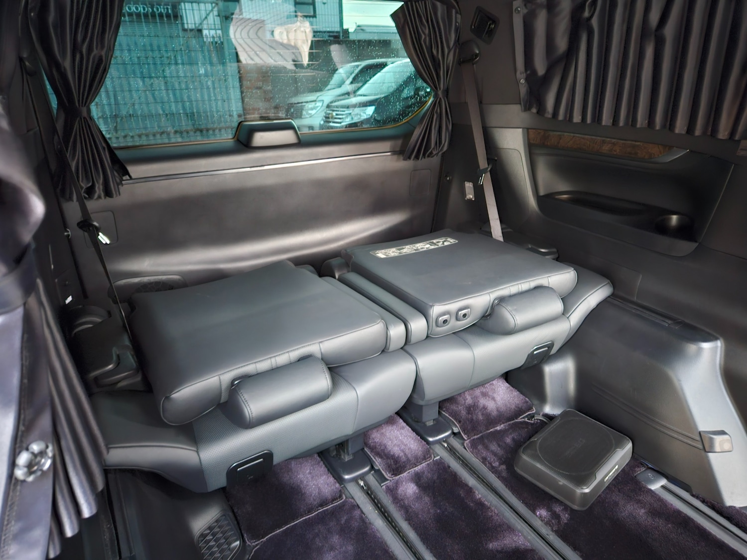 Used Toyota Alphard 2020 for sale - 76614814: Photo 32