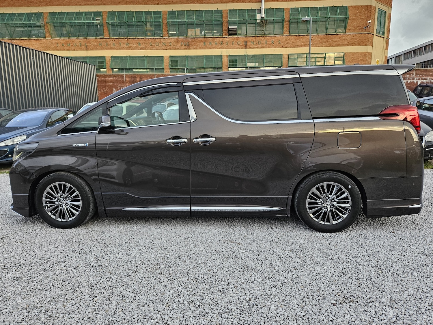 Used Toyota Alphard 2020 for sale - 76614814: Photo 7