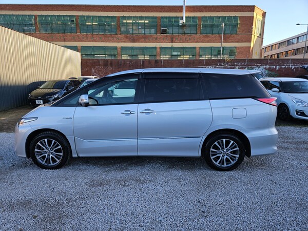Used Toyota Estima 2017 for sale - 73542580: Photo 14