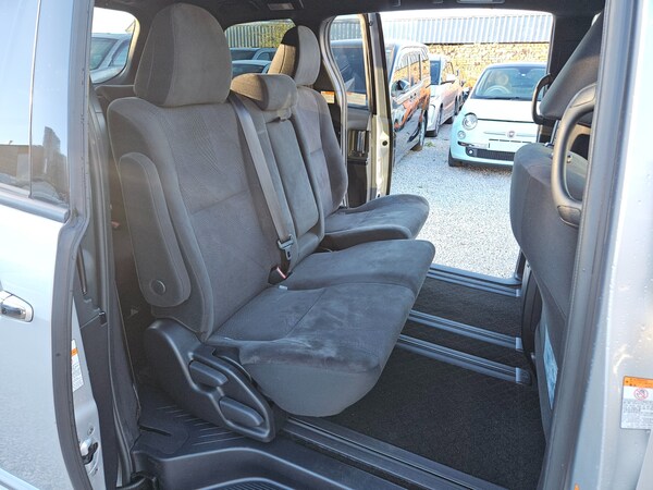 Used Toyota Estima 2017 for sale - 73542597: Photo 21