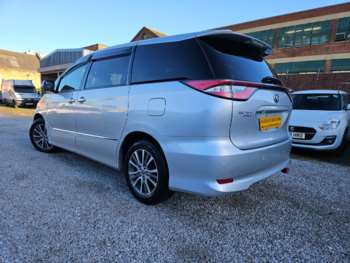 Used Toyota Estima 2017 for sale - 73542597: Photo