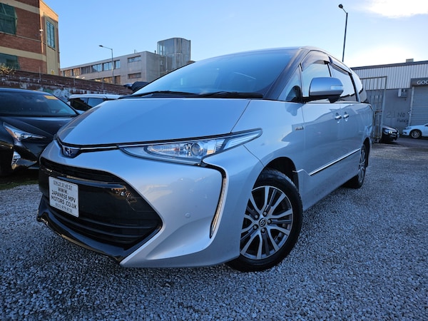 Used Toyota Estima 2017 for sale - 73542597: Photo 5
