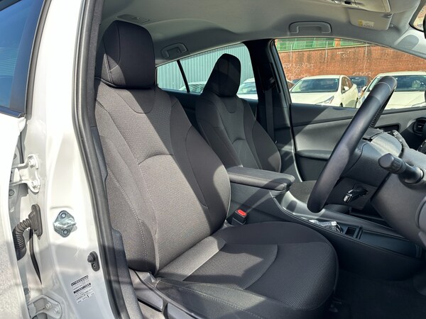 Used Toyota Prius 2021 for sale - 75207588: Photo 11
