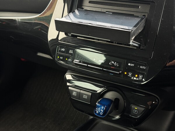 Used Toyota Prius 2021 for sale - 75207429: Photo 18