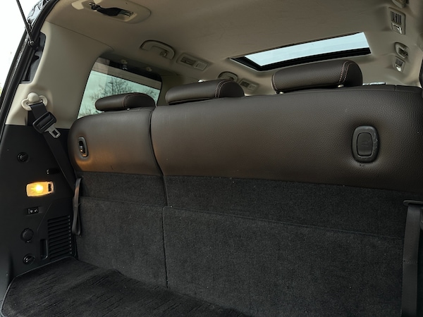 Used Nissan Elgrand 2010 for sale - 71046194: Photo 27