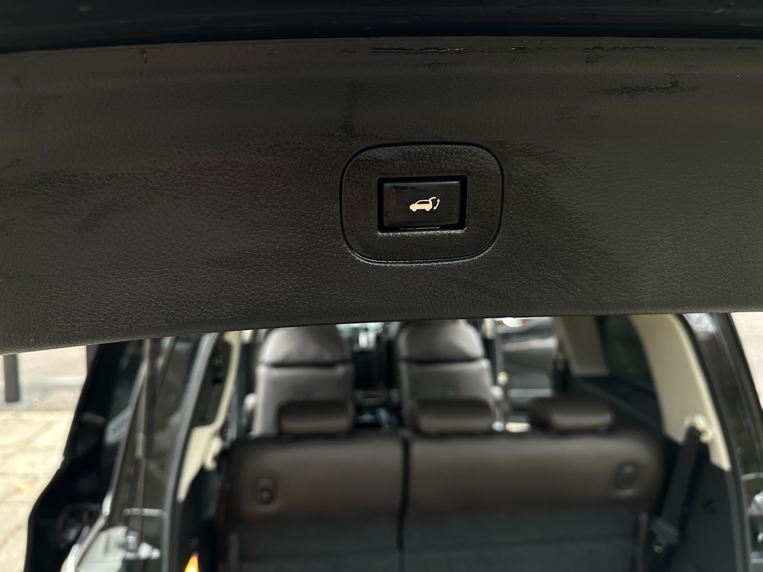 Vehicle 28