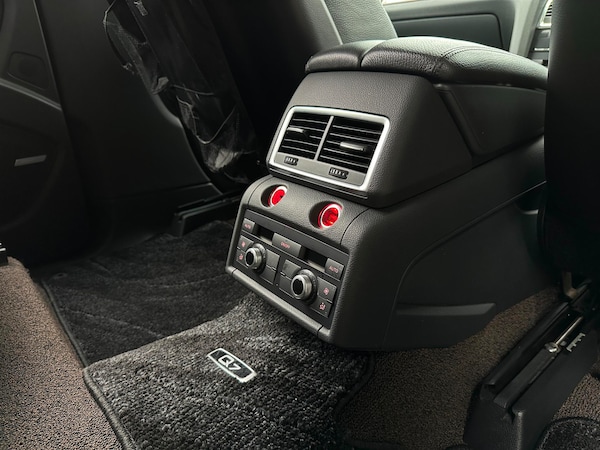 Used Audi Q7 2011 for sale - 67518634: Photo 19