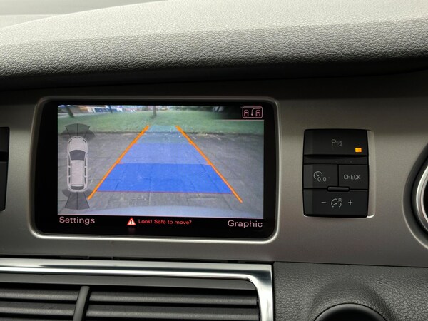 Used Audi Q7 2011 for sale - 67518634: Photo 39