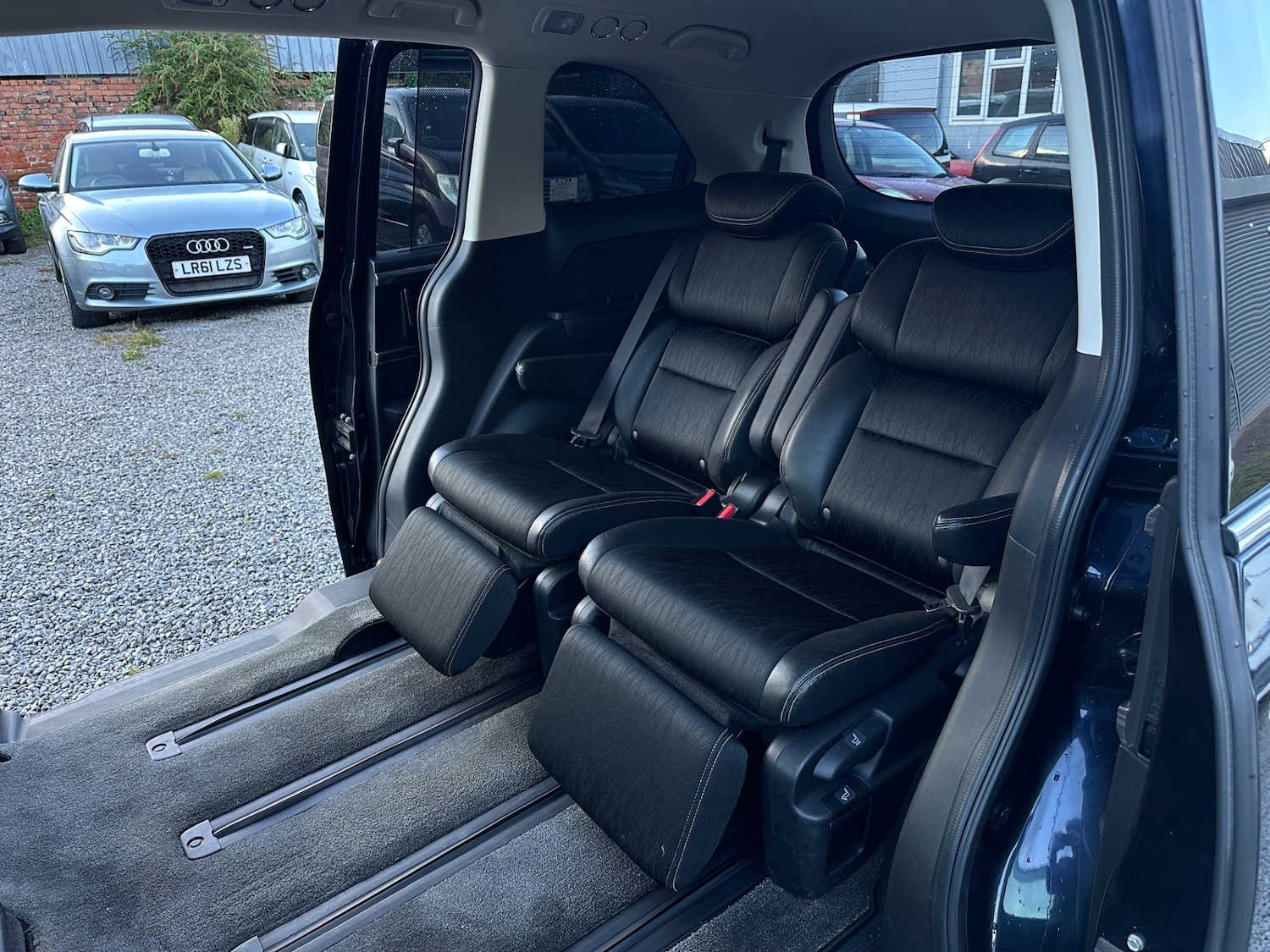Vehicle 19
