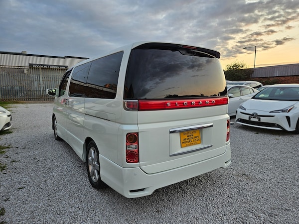 Used Nissan Elgrand 2008 for sale - 74882265: Photo 12