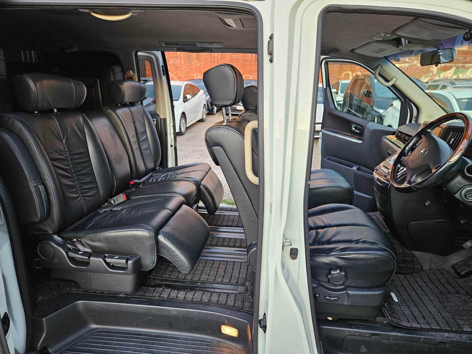 Vehicle 29