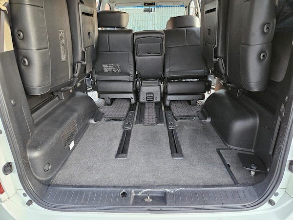 Used Nissan Elgrand 2008 for sale - 74882265: Photo 37