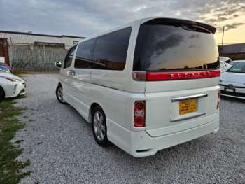 Used Nissan Elgrand 2008 for sale - 74882265: Photo