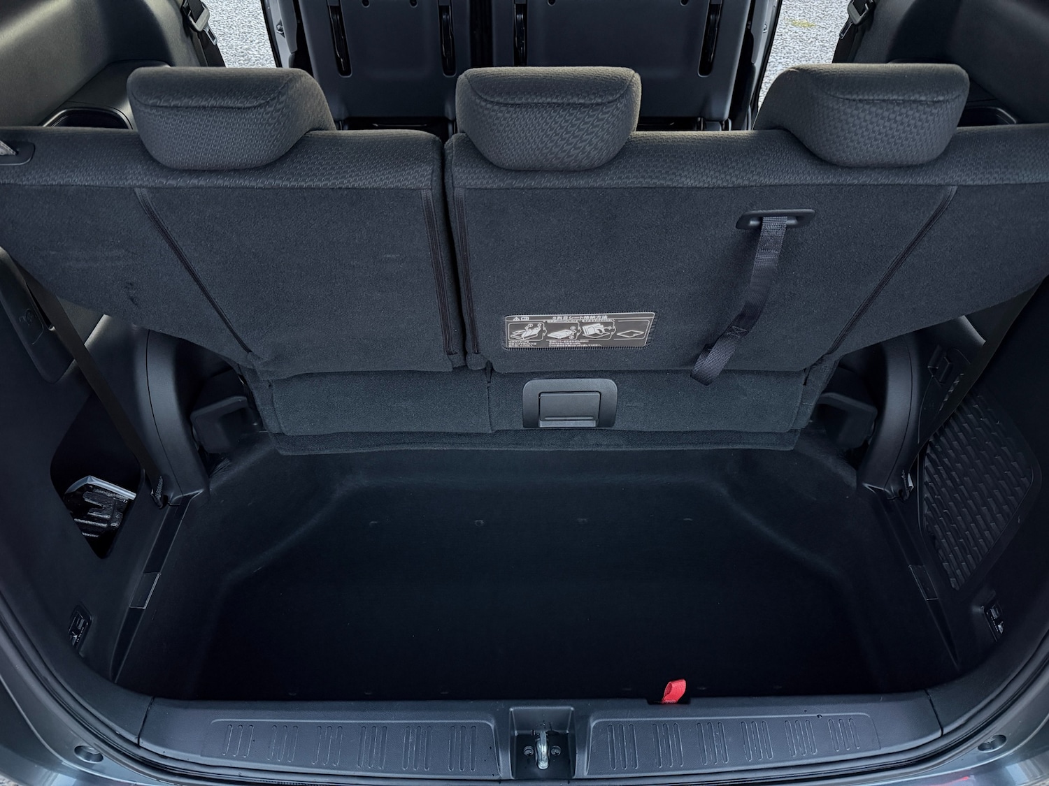 Used Honda Stepwagon 2012 for sale - 76751470: Photo 21