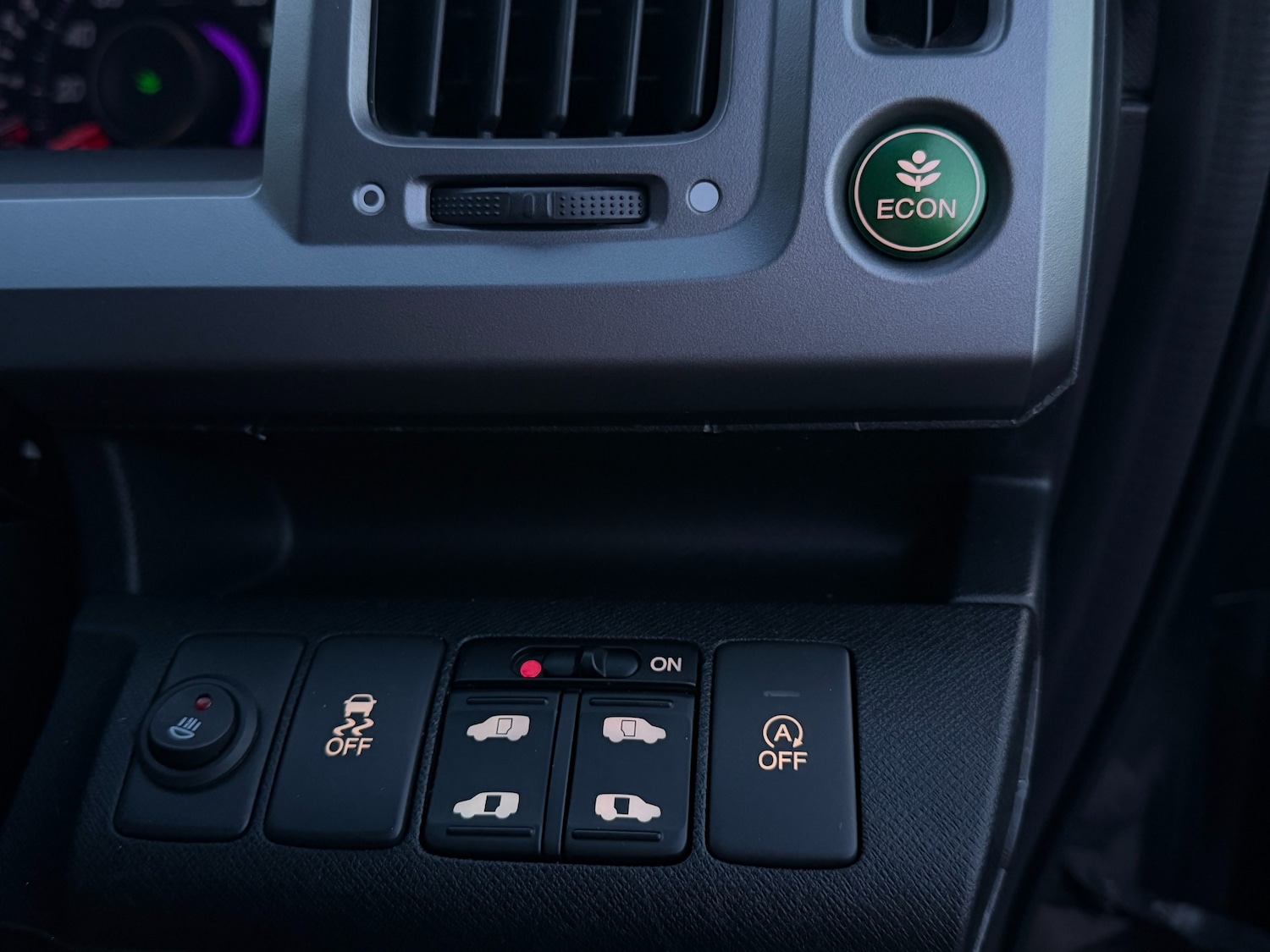 Used Honda Stepwagon 2012 for sale - 76751470: Photo 31