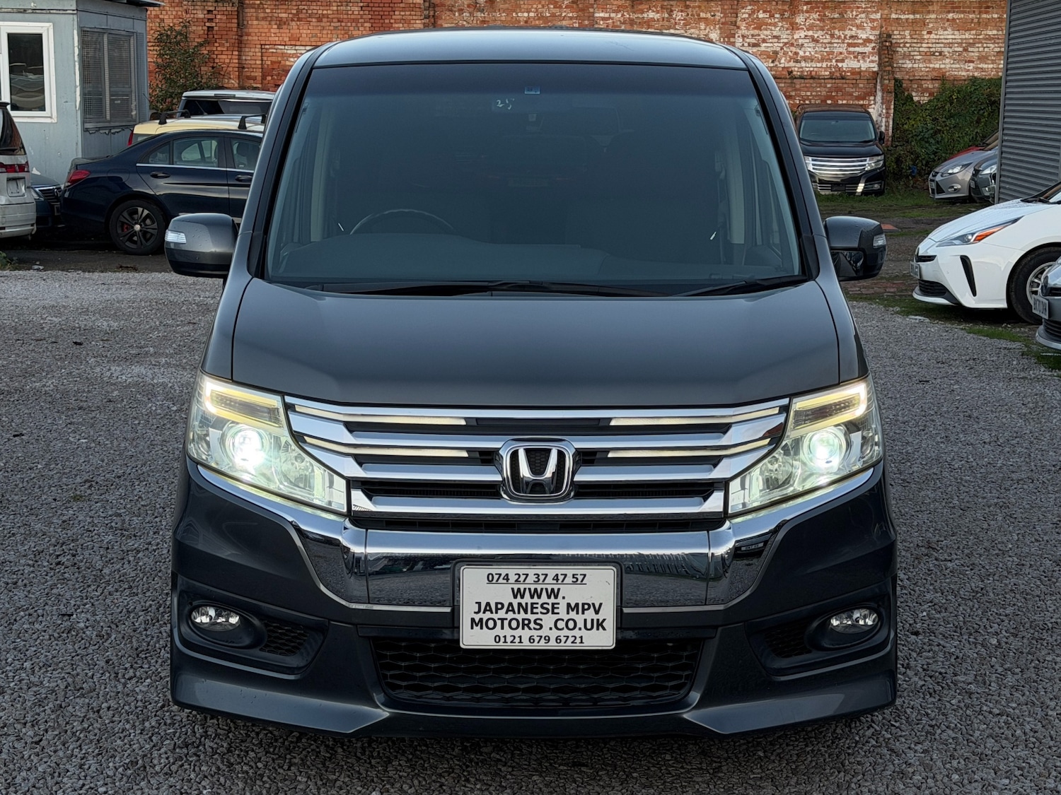 Used Honda Stepwagon 2012 for sale - 76751470: Photo 6