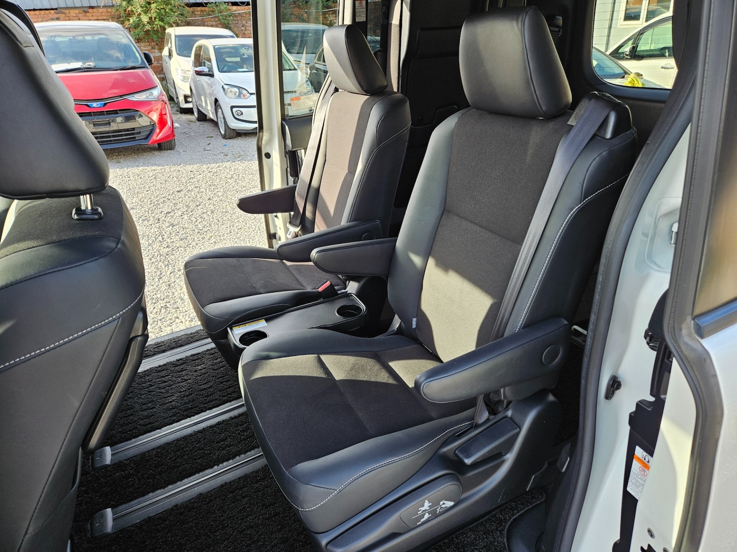 Used Toyota Voxy 2026 for sale - 78213767: Photo 12