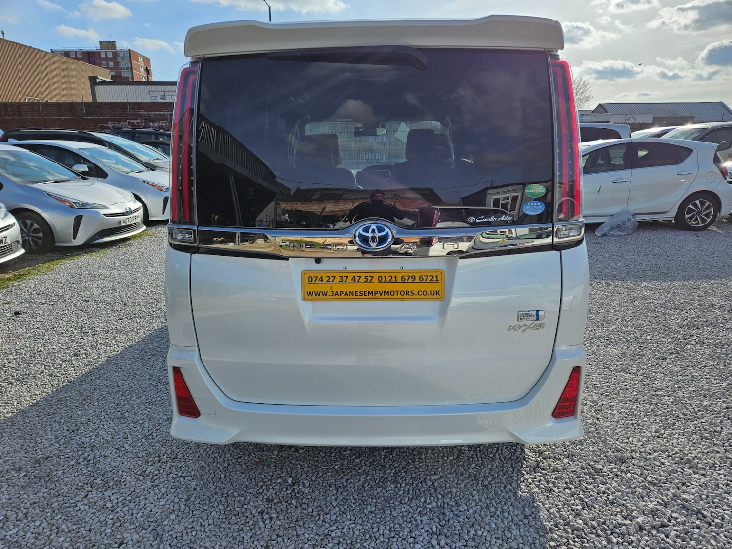 Used Toyota Voxy 2026 for sale - 78213767: Photo 3