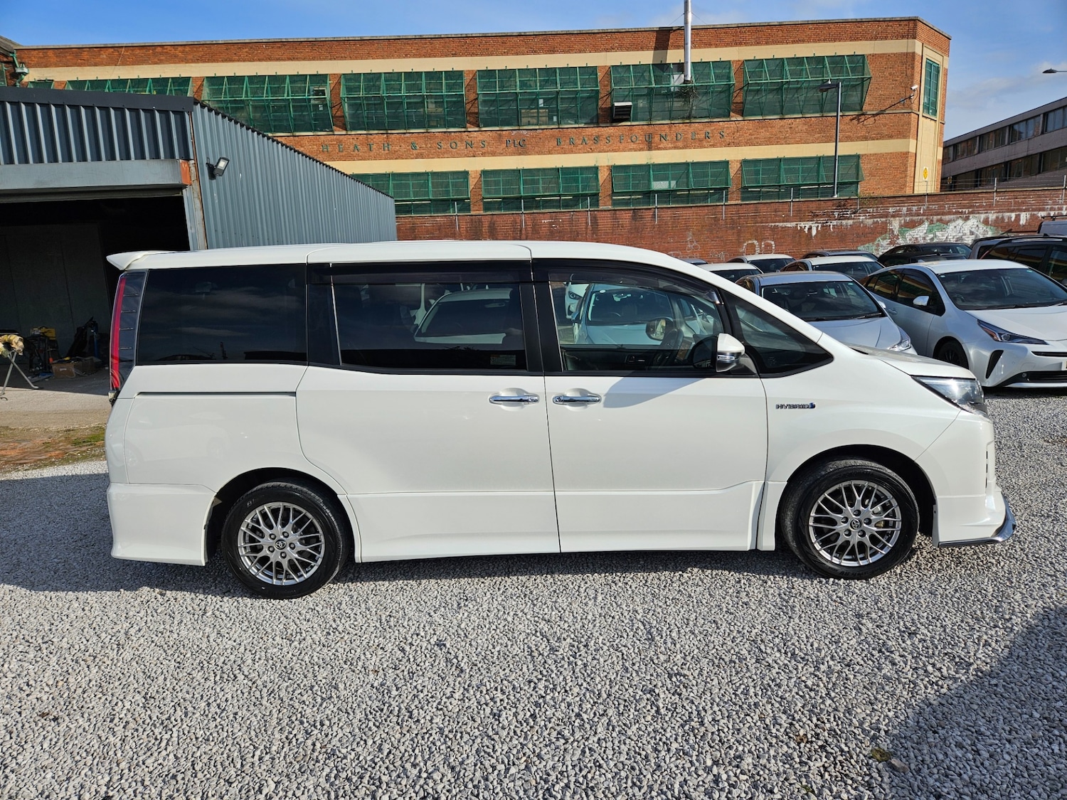 Used Toyota Voxy 2026 for sale - 78213767: Photo 7