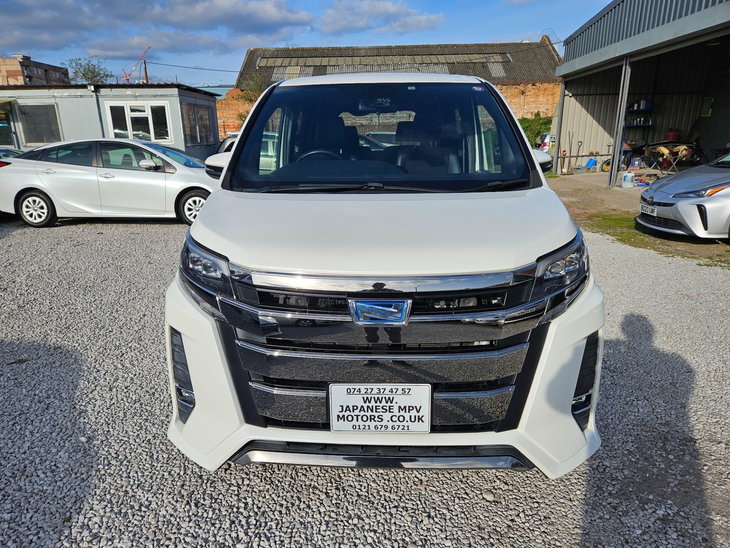 Used Toyota Voxy 2026 for sale - 78213760: Photo 11