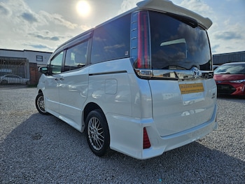 Used Toyota Voxy 2026 for sale - 78213760: Photo