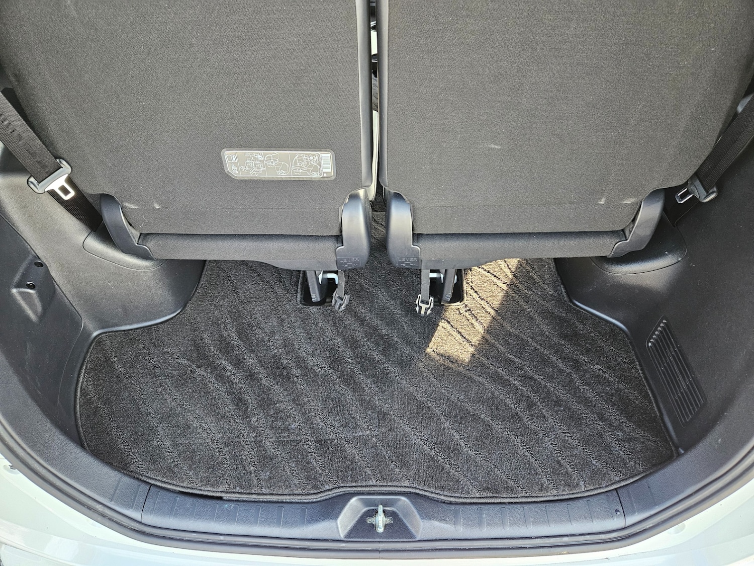 Used Toyota Voxy 2026 for sale - 78213760: Photo 36