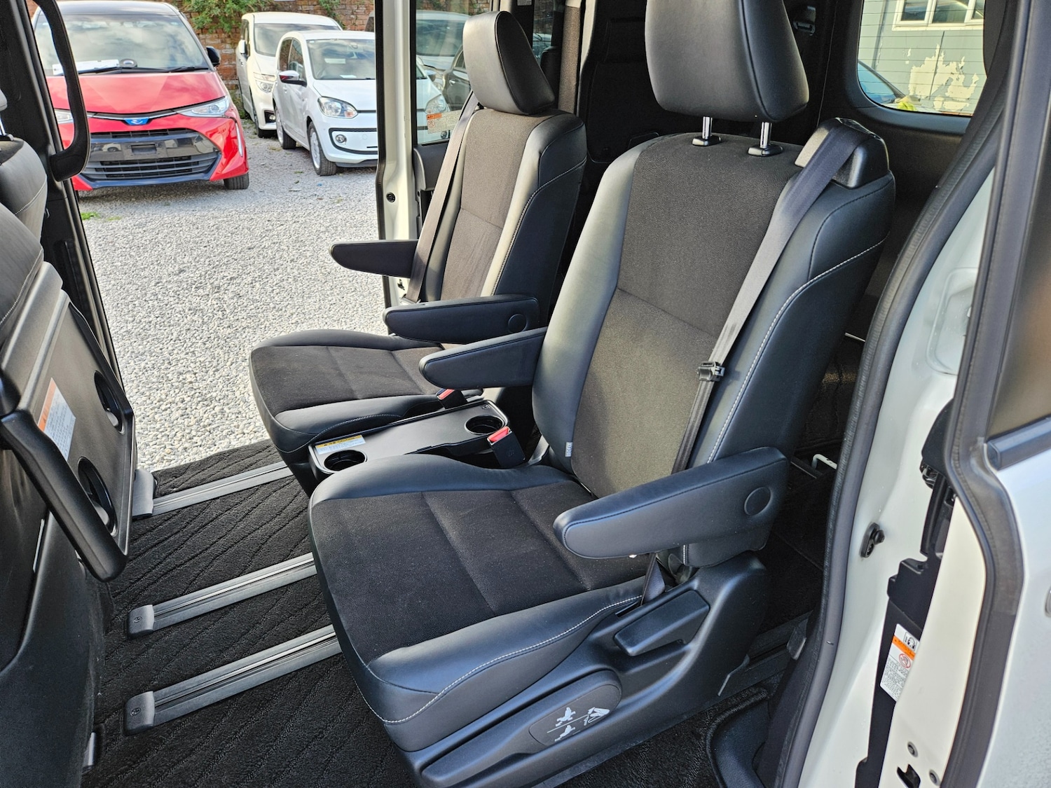 Used Toyota Voxy 2026 for sale - 78213760: Photo 7