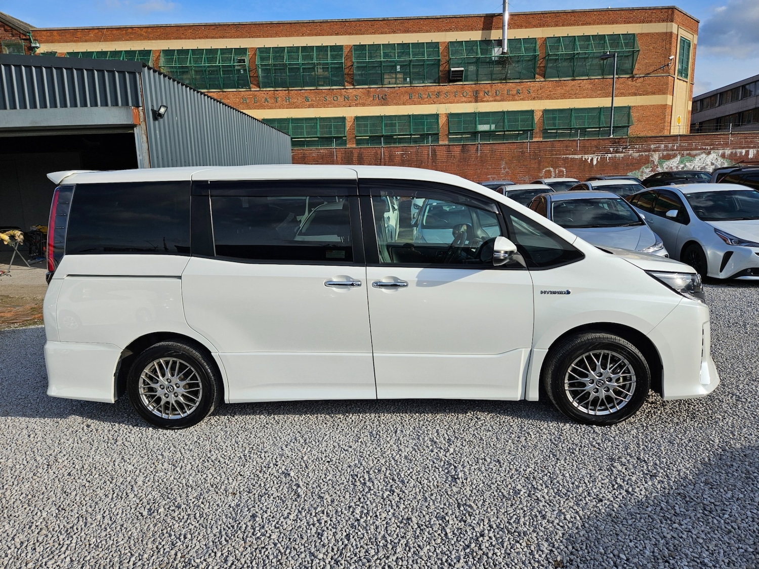 Used Toyota Voxy 2026 for sale - 78213760: Photo 8