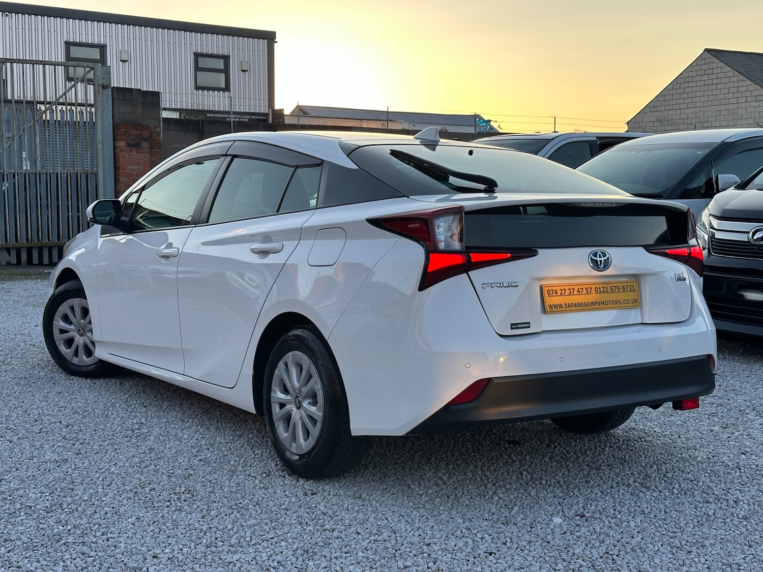 Used Toyota Prius 2021 for sale - 78201434: Photo 2