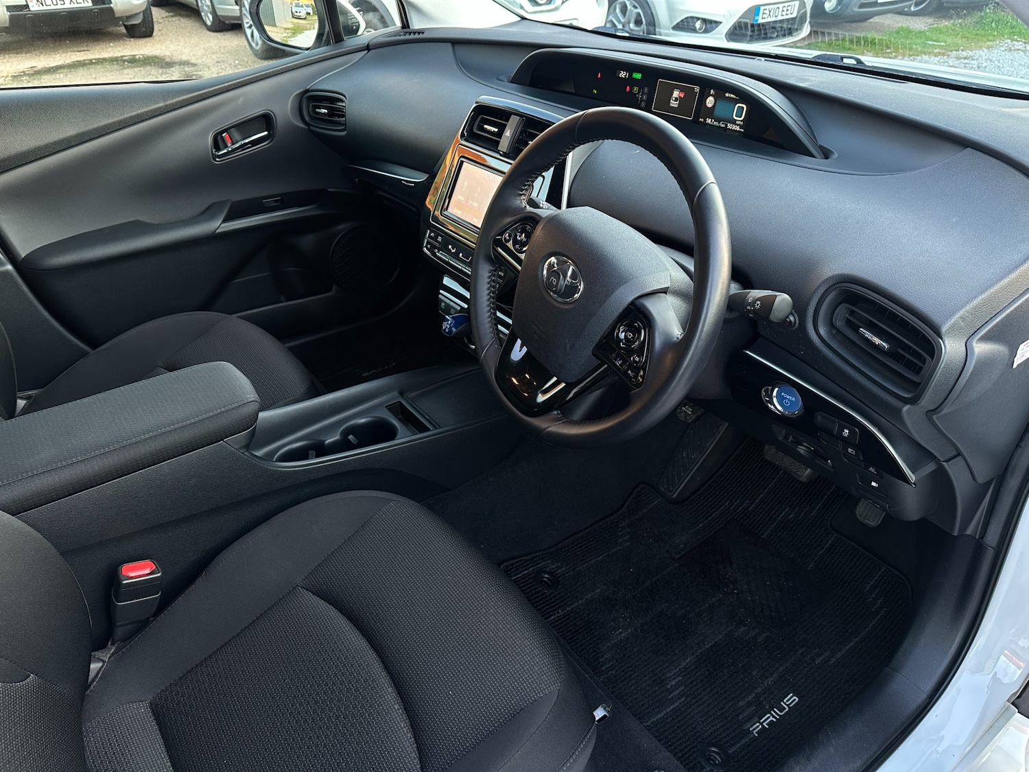 Used Toyota Prius 2021 for sale - 78201434: Photo 3