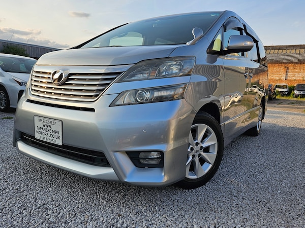 Used Toyota Vellfire 2010 for sale - 74881780: Photo 5