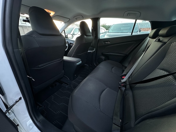Used Toyota Prius 2021 for sale - 72600753: Photo 12