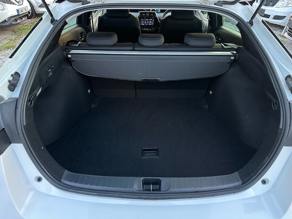 Used Toyota Prius 2021 for sale - 72600753: Photo 15