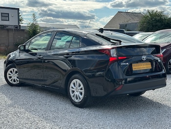 Used Toyota Prius 2022 for sale - 75263196: Photo