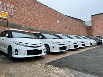 Used Toyota Estima 2014 for sale - 62219750: Photo