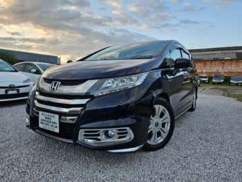 2016 - XNEONS-ALLOYS-CARPLAY-LEATHER-CAMERA 5-Door